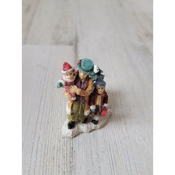 Mother children snow pine tree Village accessory xmas shop gift - Picture 2 of 5